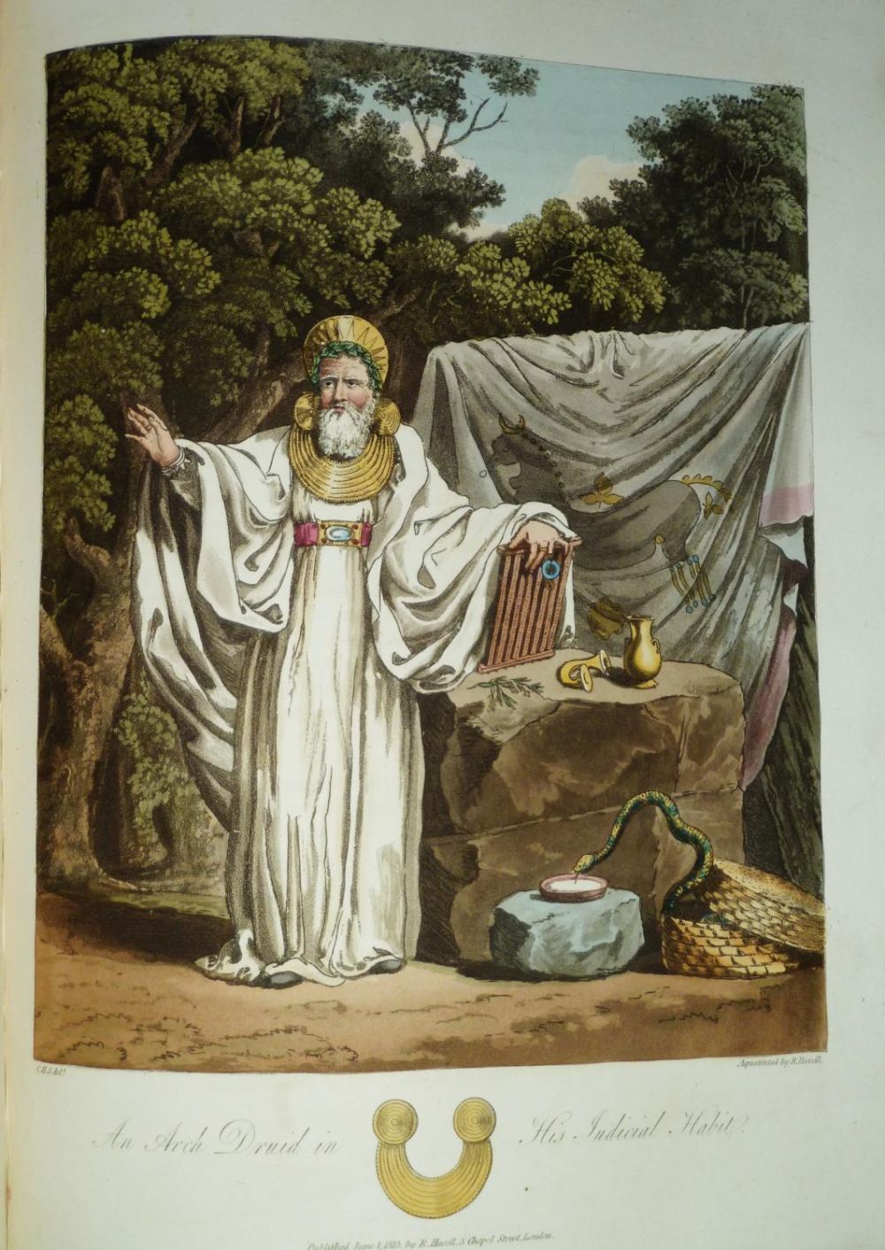 Aquatinte colorée : vieillard en robe blanche, couronne et pectoral d'or, devant un autel de pierre